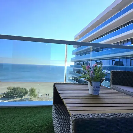 Edyson White Titanic By Endless Summer - Premium Sea View Διαμέρισμα