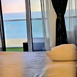 Edyson White Titanic By Endless Summer - Premium Sea View アパート *