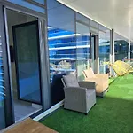 Edyson White Titanic By Endless Summer - Premium Sea View * ナボダリ