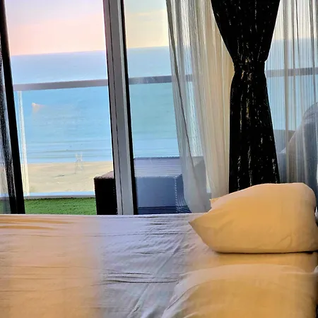 Edyson White Titanic By Endless Summer - Premium Sea View Daire *