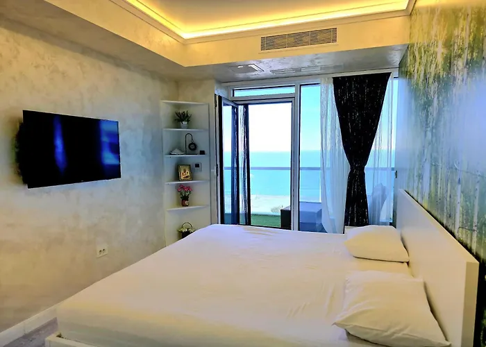 Apartment Edyson White Titanic By Endless Summer - Premium Sea View *